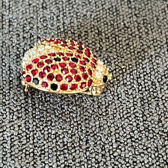 Gorgeous. Vintage Monet Red Rhinestone Ladybug Brooch - Picture 2 of 7